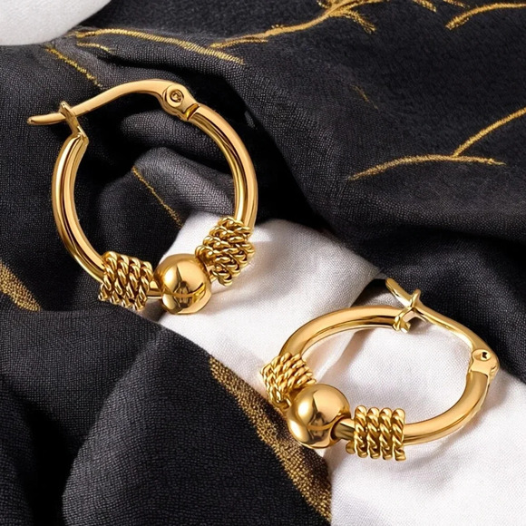 🆕️18K Gold Plated Hoop Earrings with Textured Accents - Chic, Dainty & Timeless - Picture 1 of 15